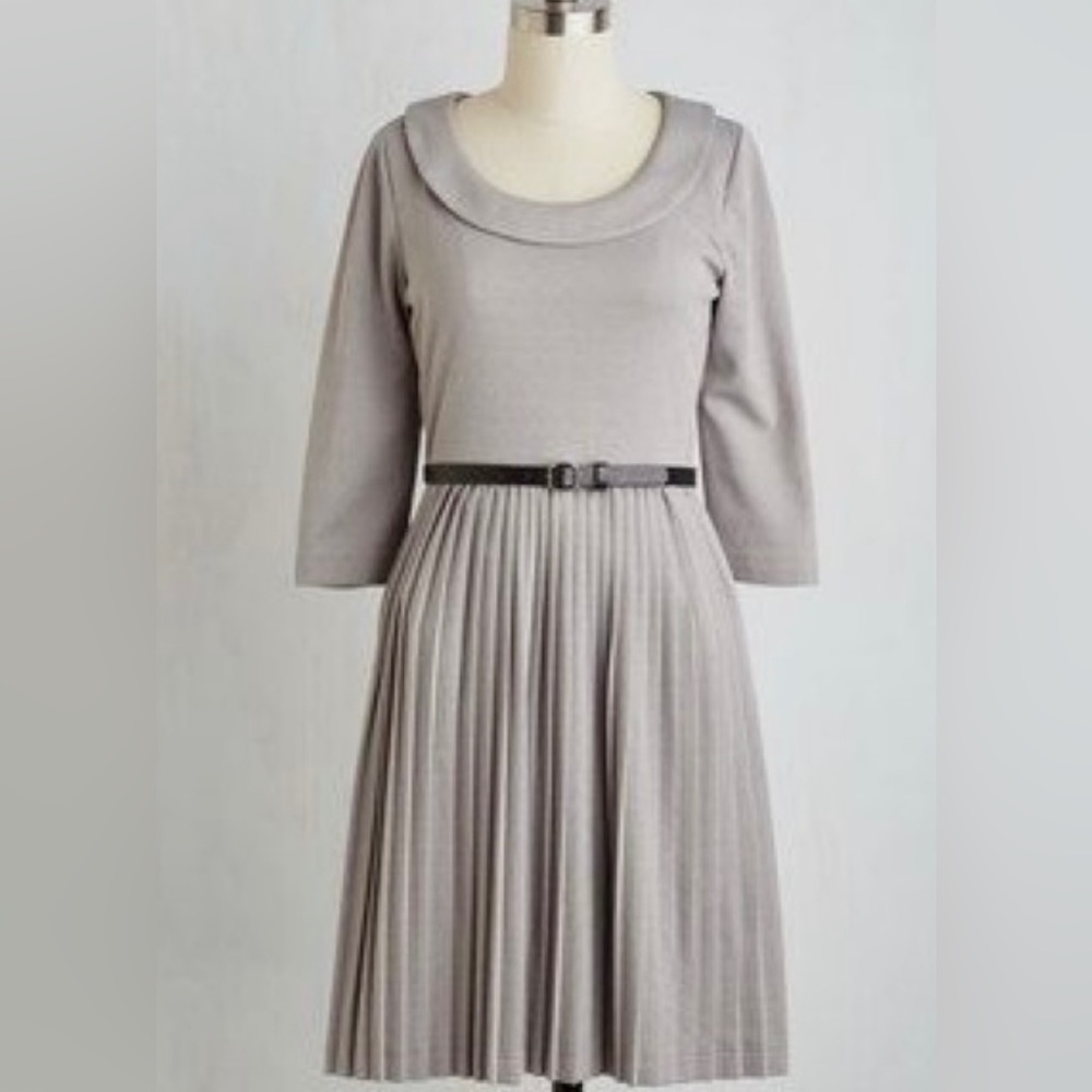 MODCLOTH Presentation Perfection Dress Gray Pleated Collared Textured Knit Pinup